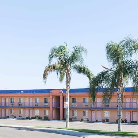 Howard Johnson By Wyndham Bakersfield Kültér fotó