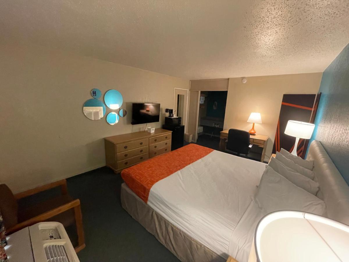Howard Johnson By Wyndham Bakersfield Kültér fotó